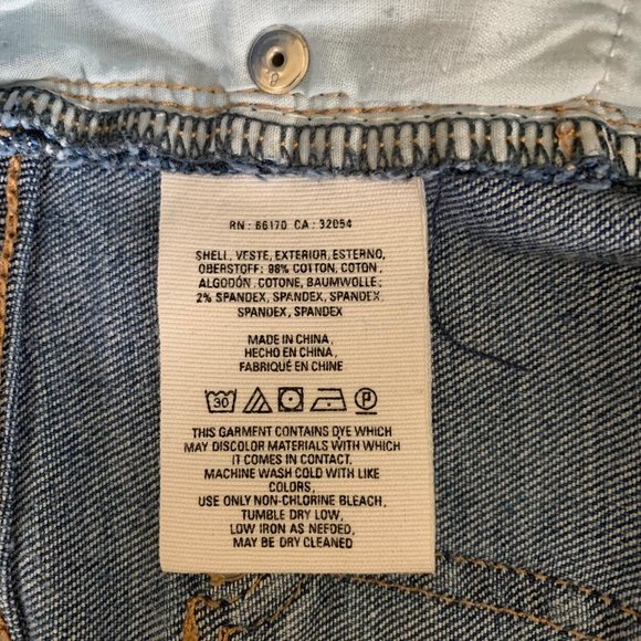 Pilcro and the Letterpress Stet Shorts - Picture 7 of 7